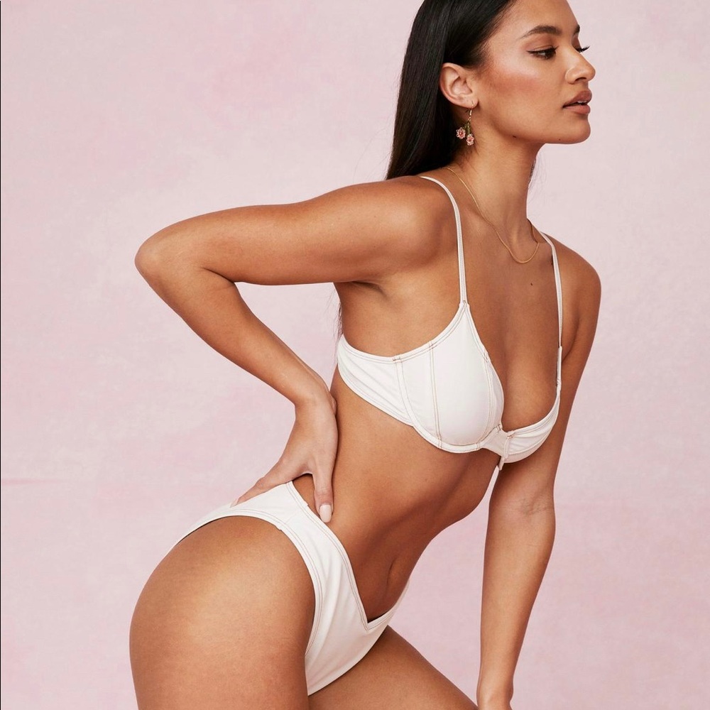 Nasty Gal Underwire High Leg Bikini